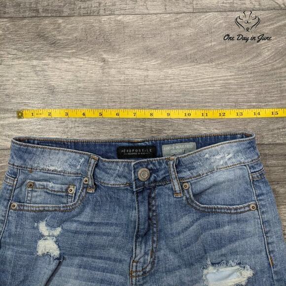 Aeropostale High Waisted Shorty Denim Shorts Size 6 - Picture 2 of 4